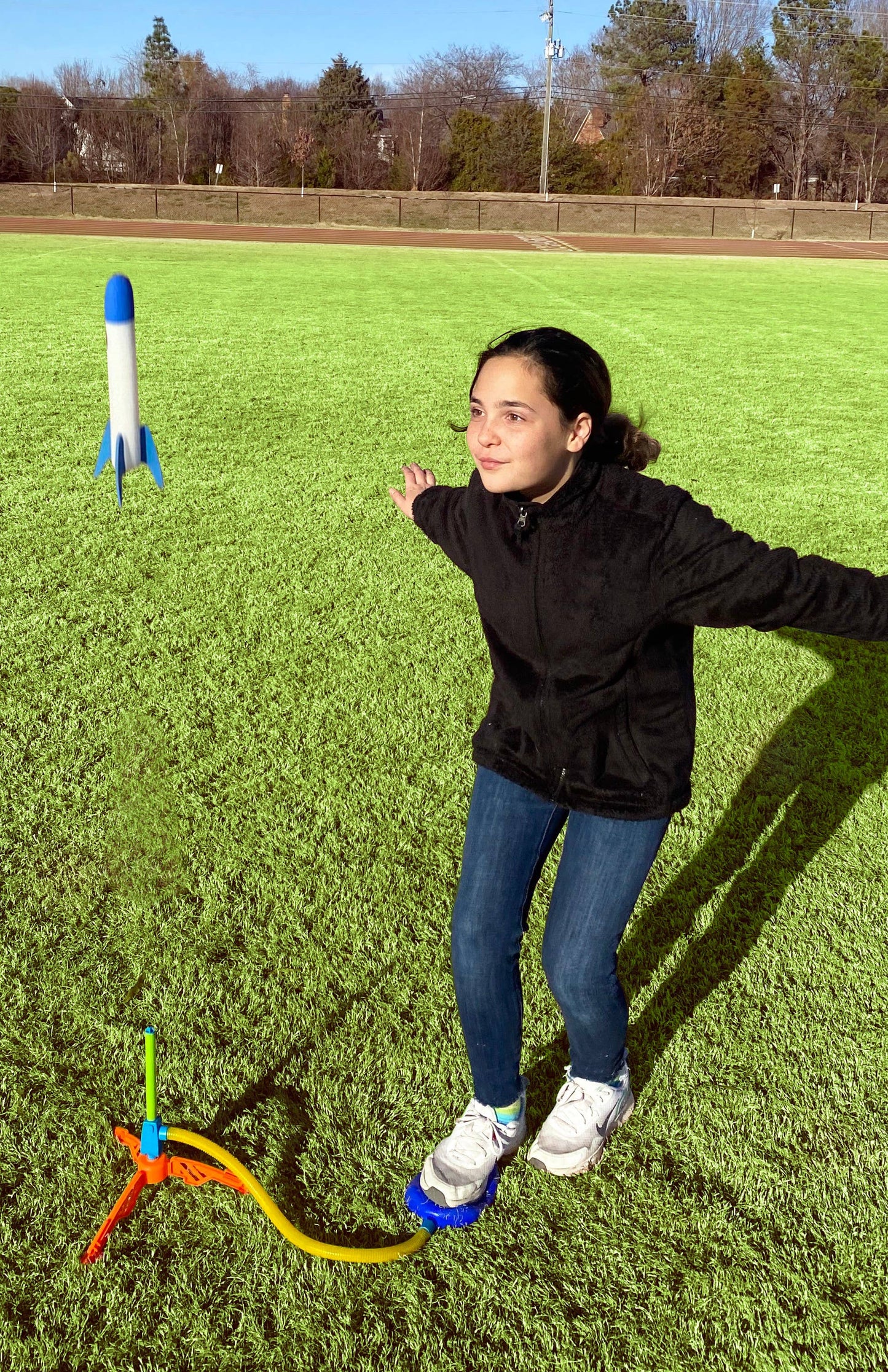 Nothing But Fun Toys - Light Up Air-Powered Stomp Rockets