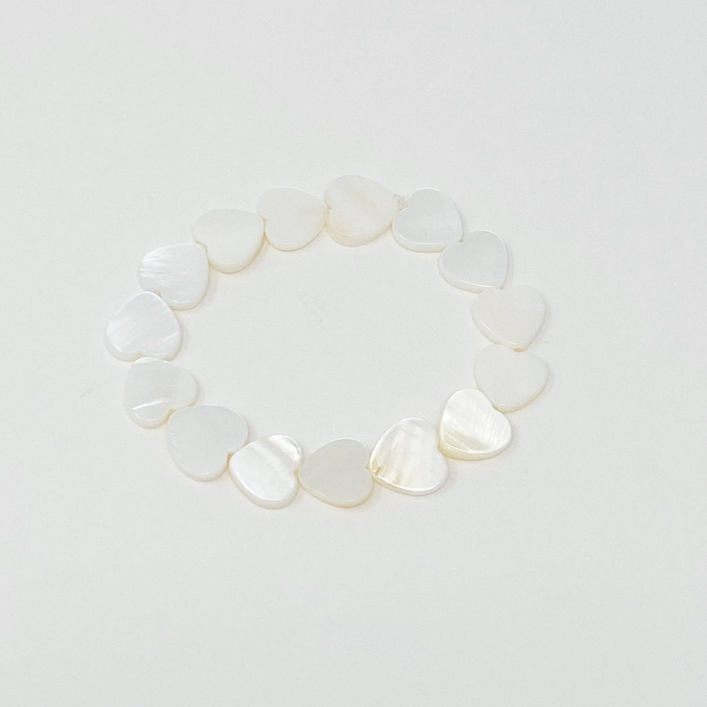 Shelly Heart Stretch Bracelet: Cream