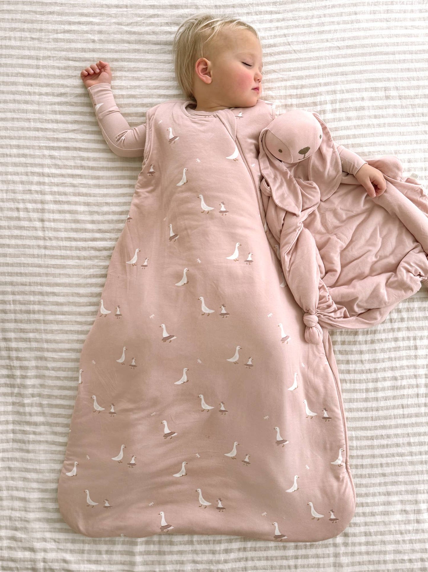 SLEEP BAG 1.0: Tutu goose