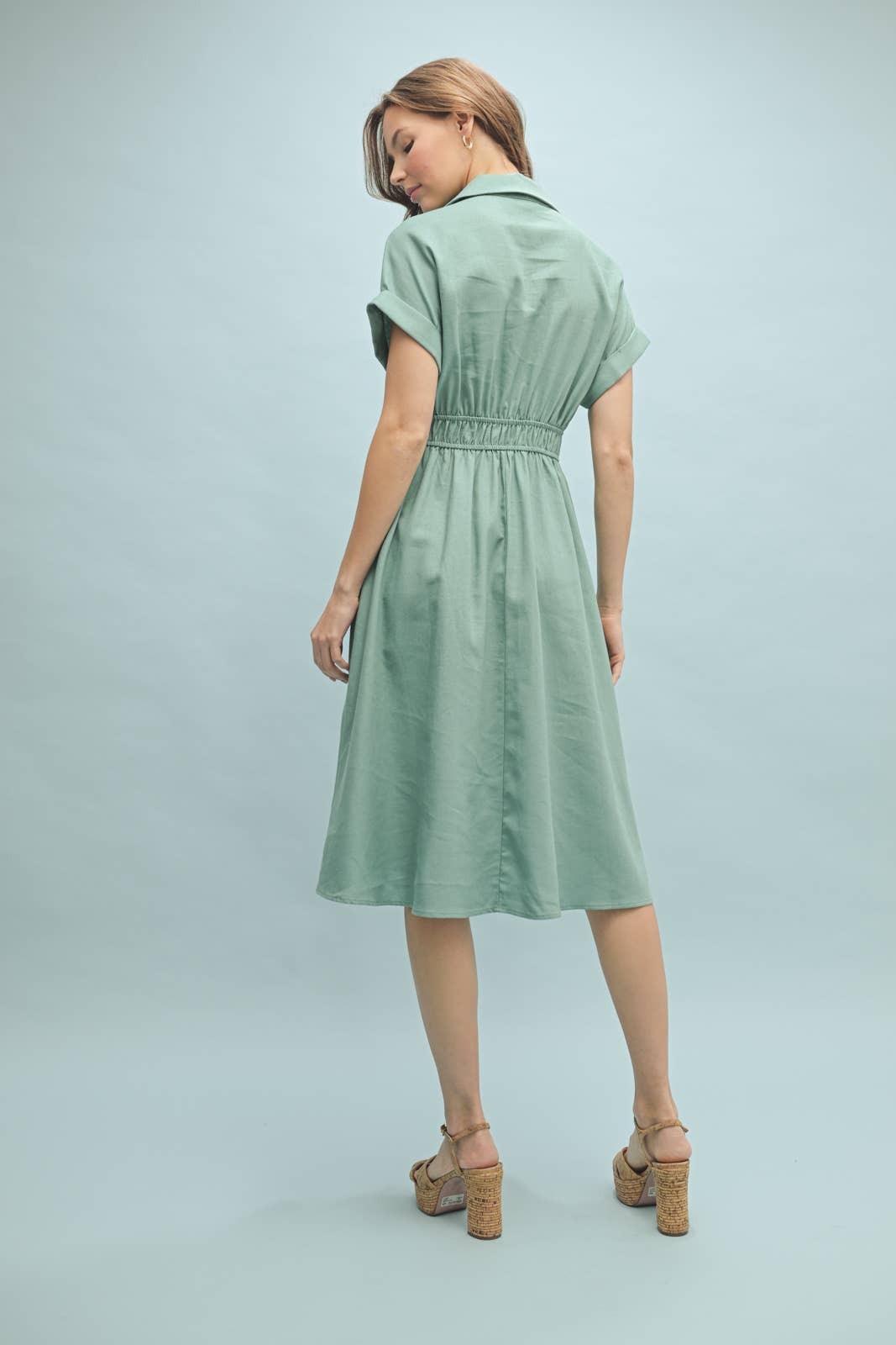 Women's Collared Button-Up Midi Dress